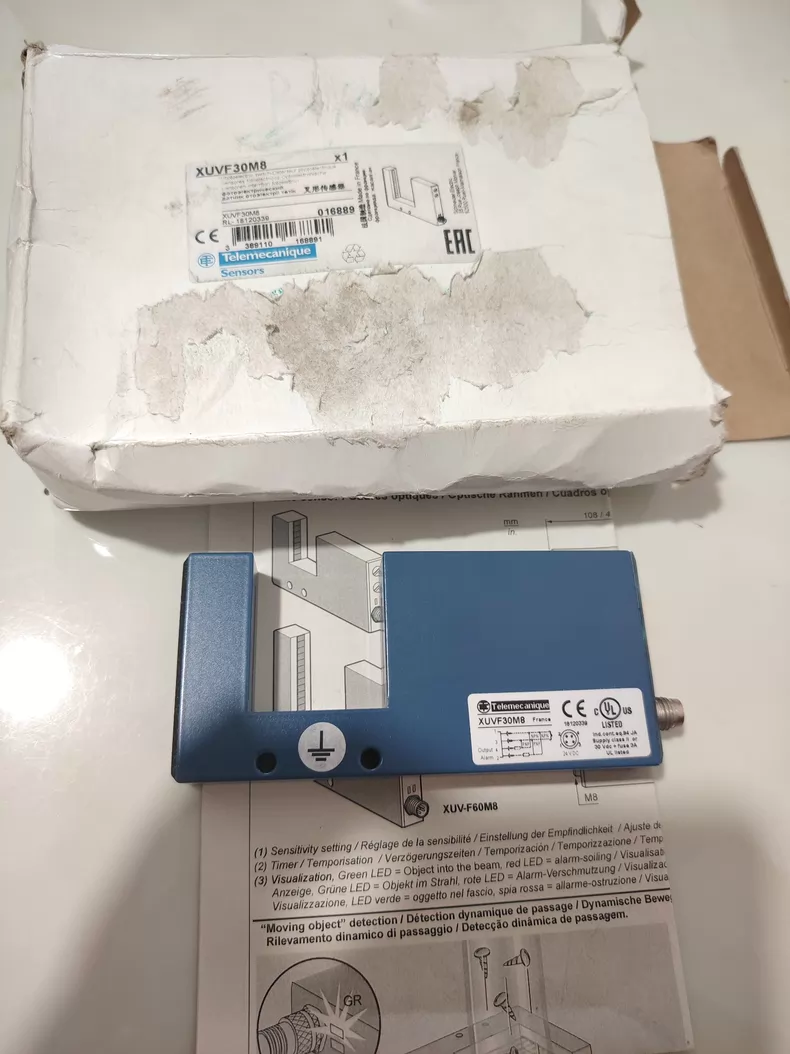 Fork Photoelectric Sensor Schneider XUVF30M8 for Detection