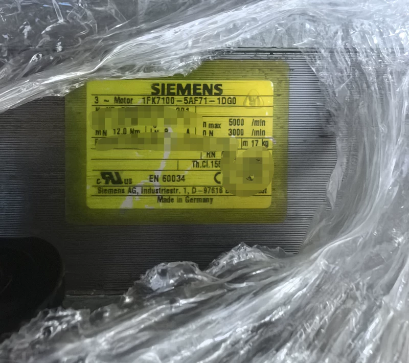 SIEMENS 1FK7100-5AF71-1DG0 Servo Motor High-Dynamic Drive