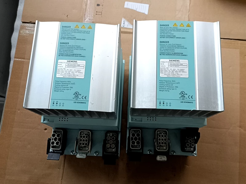Siemens 6SL3235-0TE21-1RB0 Regulator for Drives