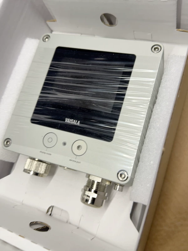 Vaisala A0A1BN1A180N0V1 Transmitter for Industrial Monitoring