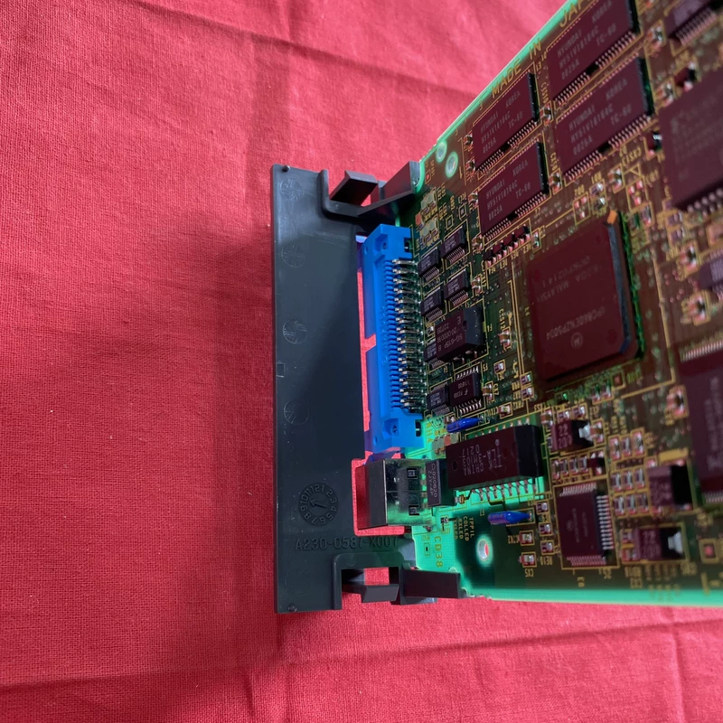 FANUC A20B-8100-0510 Communication Board for CNC