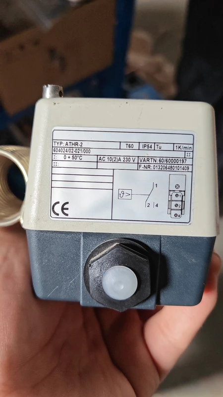 JUMO ATHR-2 60402402-021000 Temperature Controller