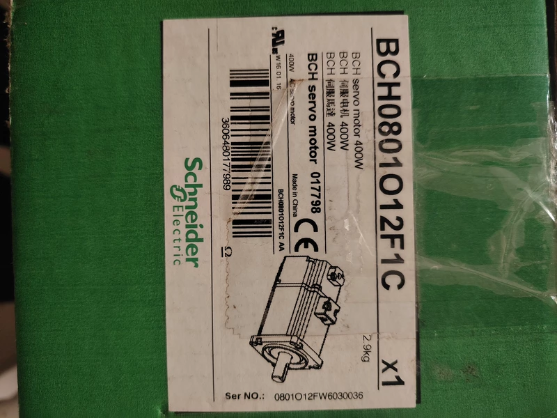 Schneider BCH0801012F1C Servo Motor AC 100W 3000RPM