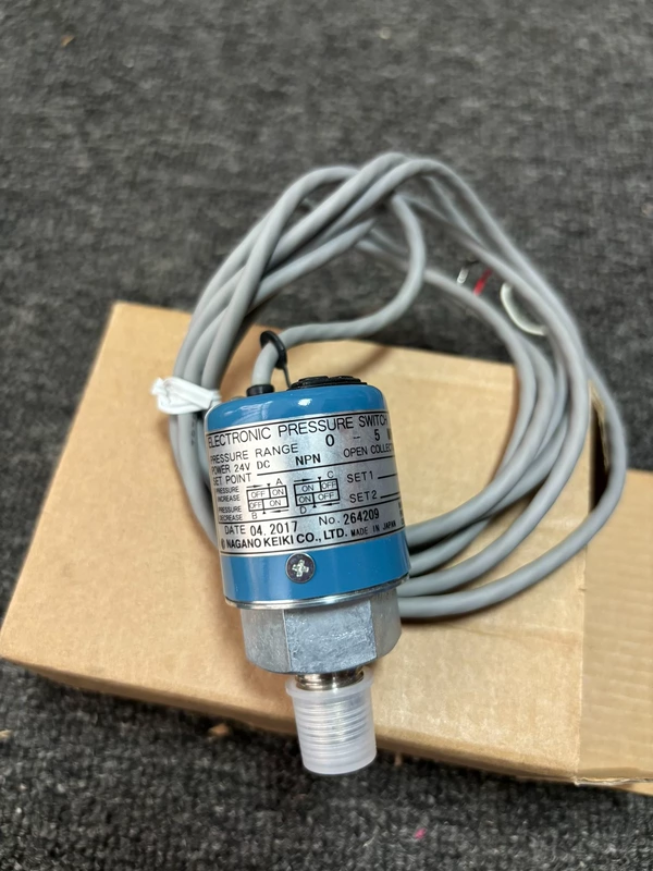 Nagano CE20-37 Pressure Sensor for Industrial Automation
