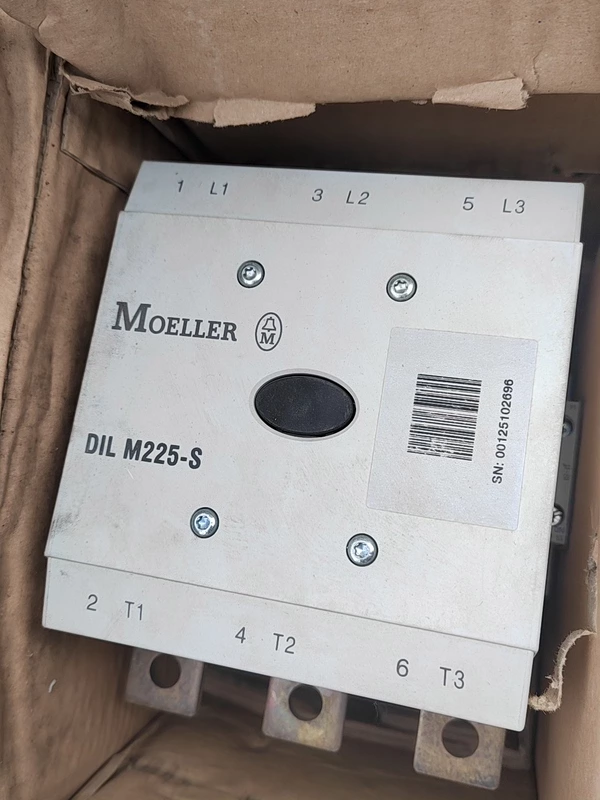 Moeller DIL M225-S Contactor for Heavy Duty Motor Control