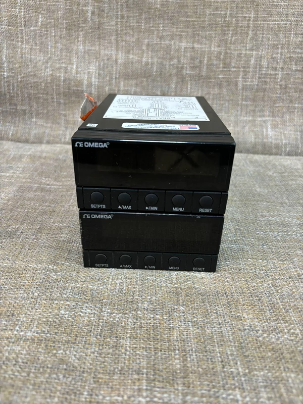 OMEGA DP41-S-230 Digital Temperature Controller Industrial