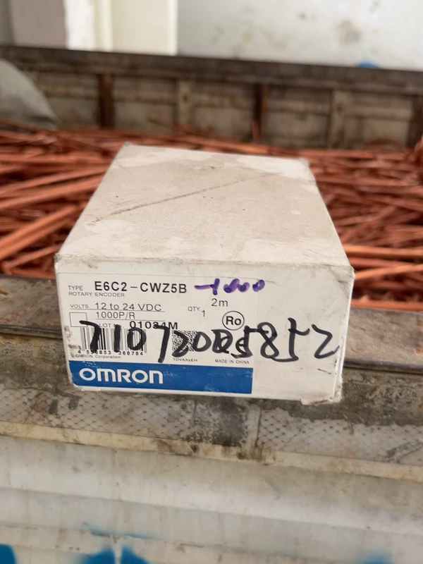Omron E6C2-CWZ5B Rotary Encoder for Automation Use