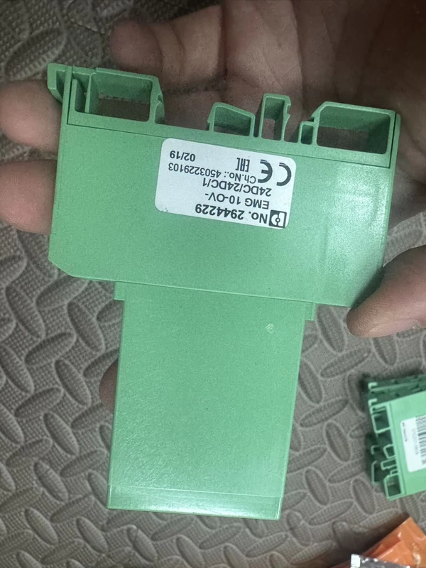 Phoenix Contact EMG 10-OV-24DC/24DC/1 Solid State Relay Module