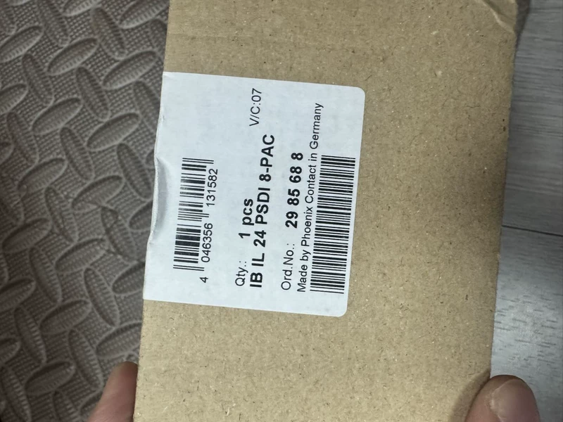 Phoenix Contact IB IL 24 PSDI 8-PAC 29 85 68 8 Module