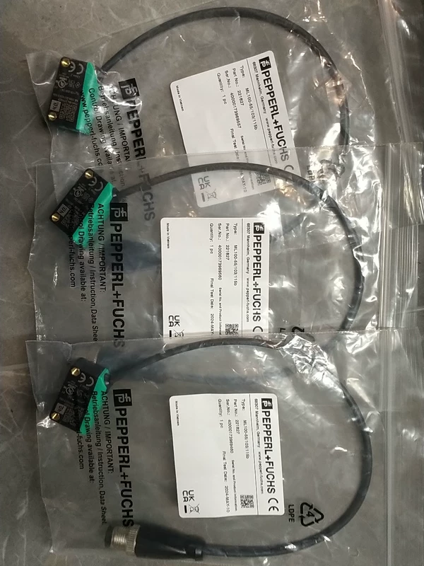 PEPPERL+FUCHS ML100-55/103/115b Photoelectric Sensor