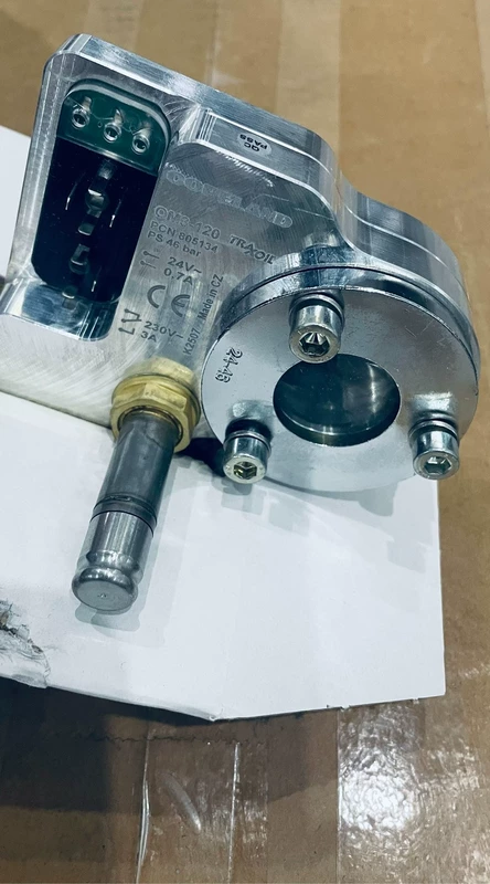 Emerson OM3-120LC Electronic Oil Balancer for HVAC Systems