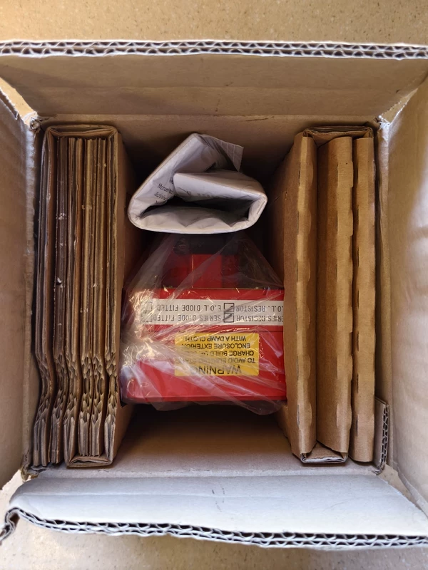 EATON PBE(R) Manual Fire Alarm Station for Safety