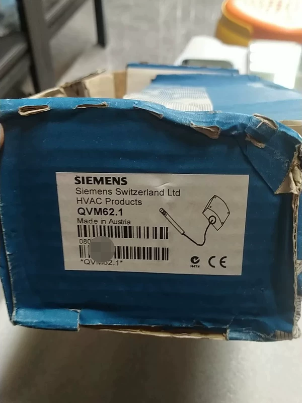 SIEMENS QVM62.1 Air Velocity Sensor for HVAC