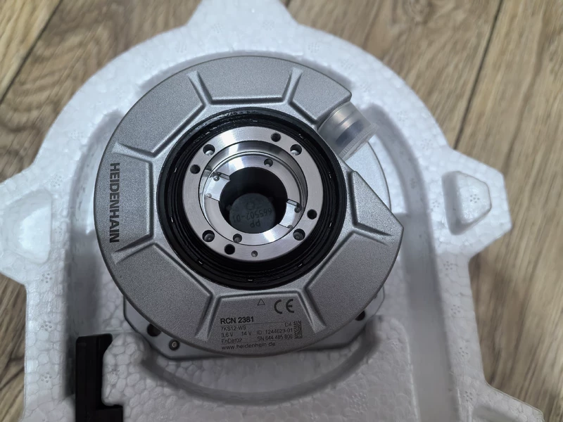 Heidenhain RCN2381  1244623-01 Rotary Encoder for CNC Machines