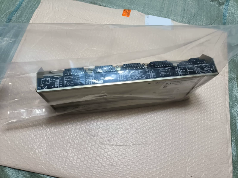 Kongsberg RDi-32 RDi-32-8100154 Data Acquisition Unit