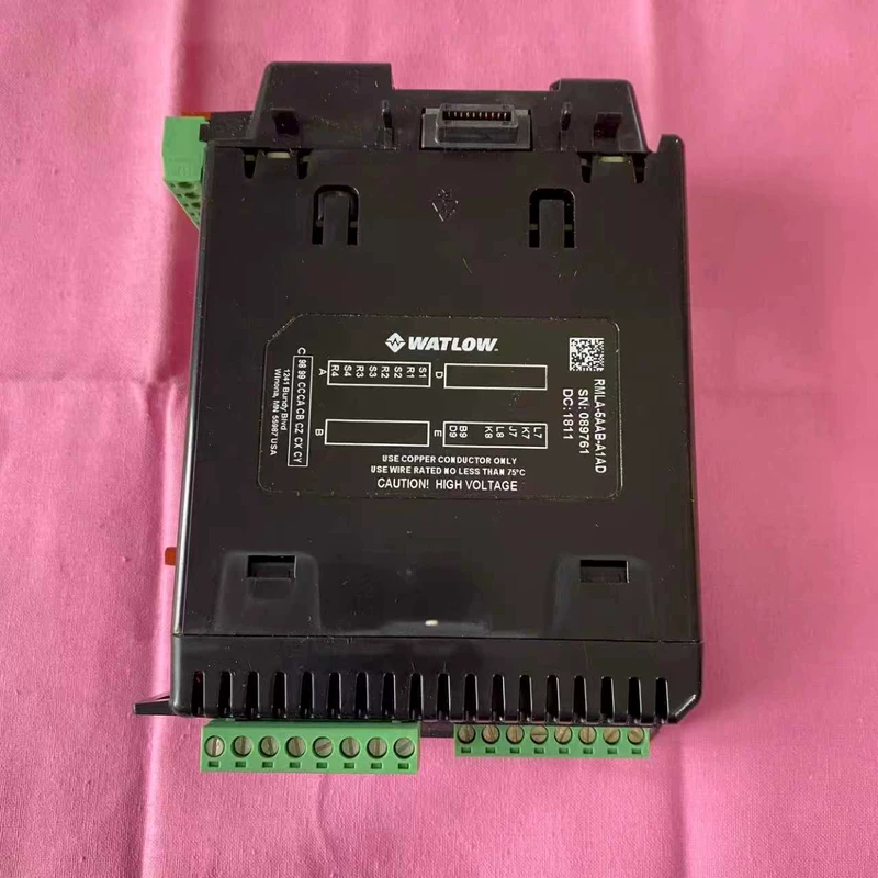 Watlow RMLA-5AAB-A1AD Temperature Controller for Precision