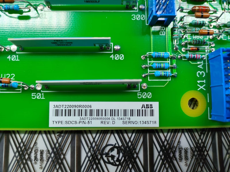 ABB SDCS-PIN-51   3ADT220090R0006 DC Power Supply Board