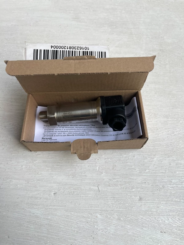baumer Y912  11202914 Pressure Sensor for Industrial Use