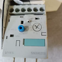 Siemens 3RB2026-1QB0 Electronic Overload Relay 3-Phase