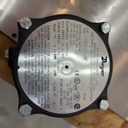 Dwyer 1950-0-2F Explosion-Proof Differential Pressure Switch