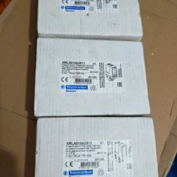 Hydraulic Pump Pressure Switch Telemecanique XMLA010A2S11
