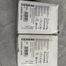 SIEMENS 3UG3042-1BP50 Time Relay for Automation Control
