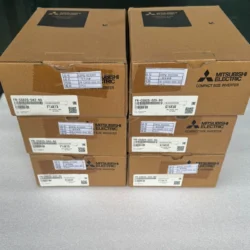 Compact Frequency Inverter Mitsubishi FR-CS82S-042-60