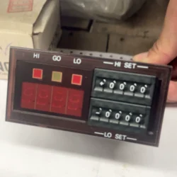 KEYENCE RV-41 Controller for Industrial Automation