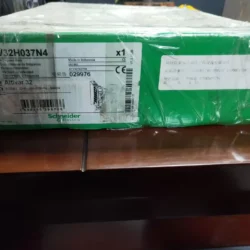 Pump and Conveyor Control Schneider ATV32H037N4 VFD